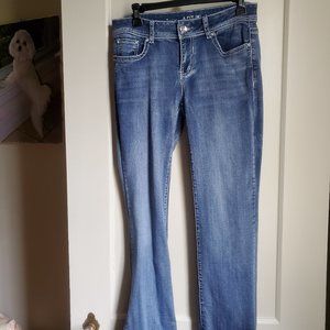 Apt 9 Low Rise Boot Cut Blue Jeans Size 8-10